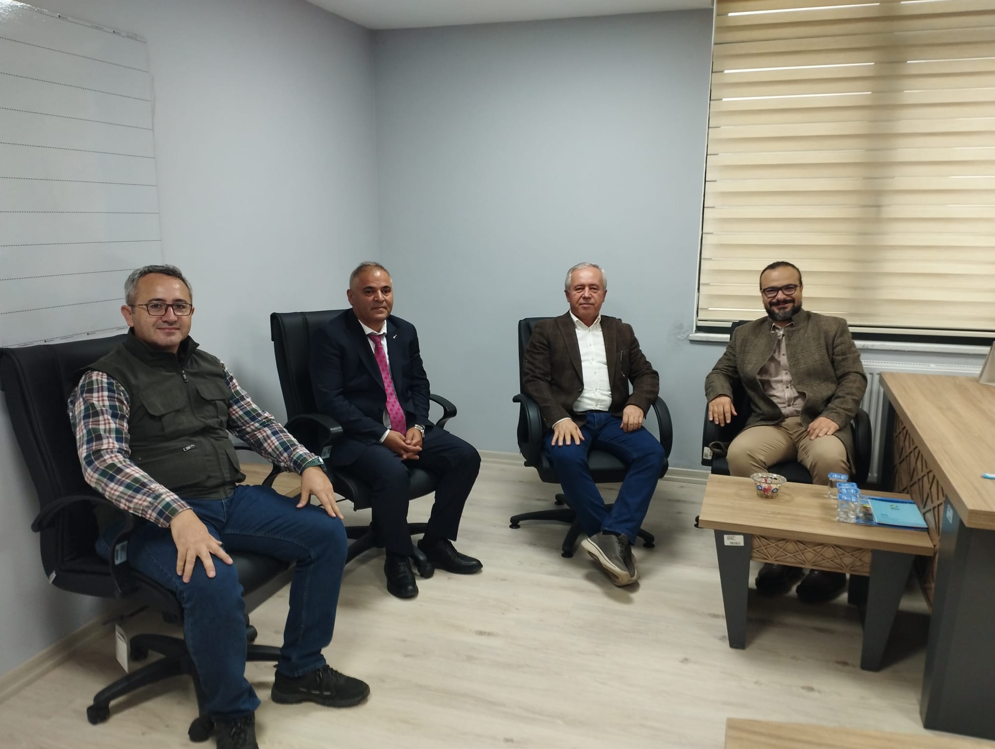  WhatsApp Image 2025-10-24 at 16.28.23